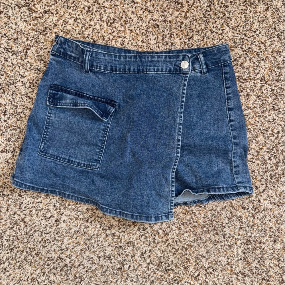 Women’s Luvamia Denim Skort